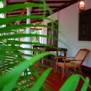 Ubytování v soukromí Lahiru Homestay
